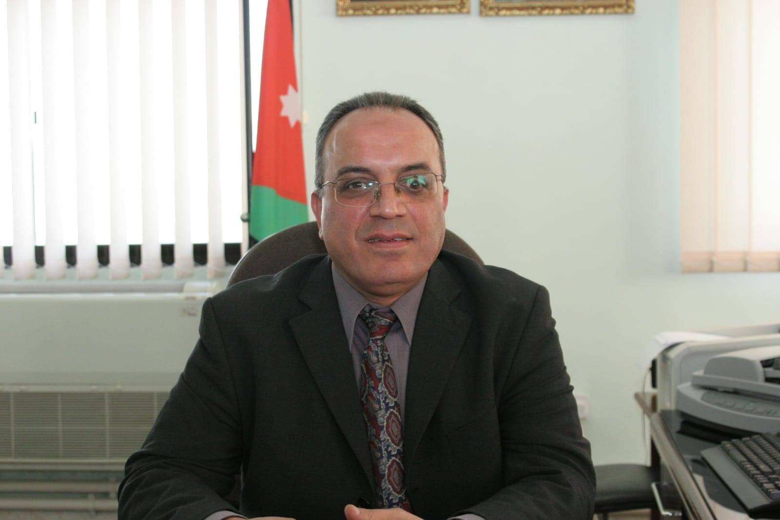 تهنئة للاستاذ الدكتور احمد العمري